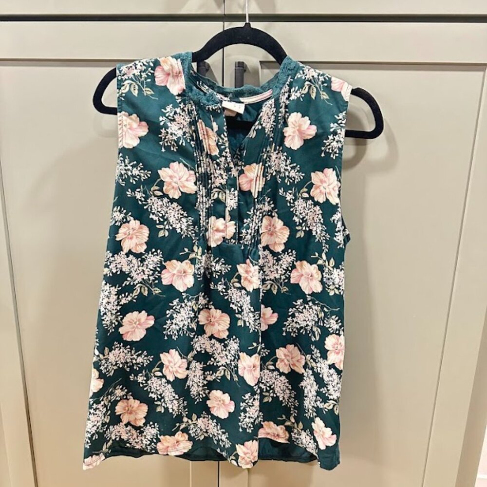 a new day Floral Tank Top - Women's L